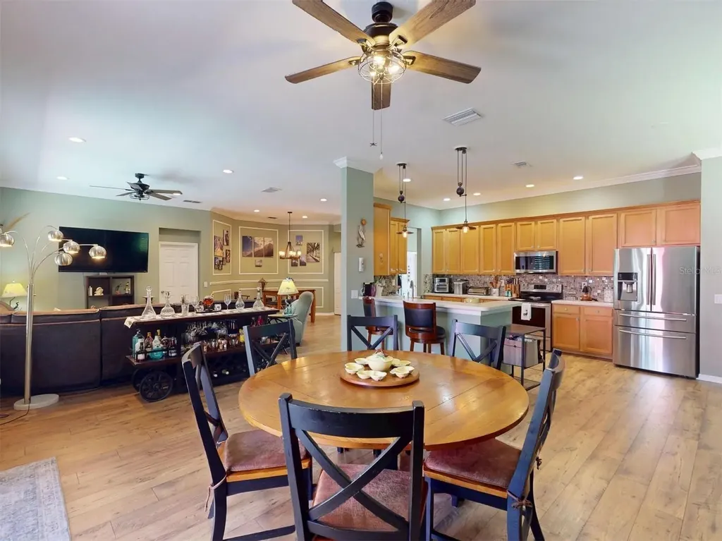 3611 2nd Drive NE Bradenton FL 34208