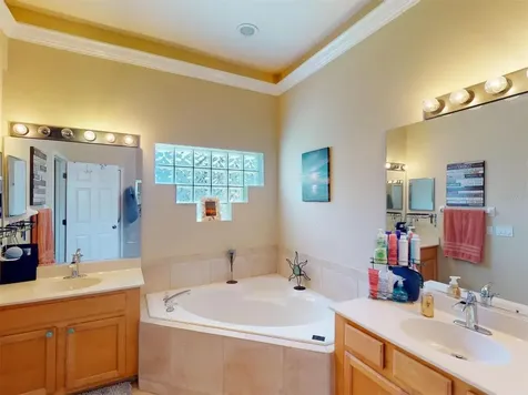 3611 2nd Drive NE Bradenton FL 34208