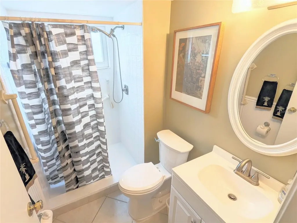 1310 Glen Oaks Drive E Sarasota FL 34232