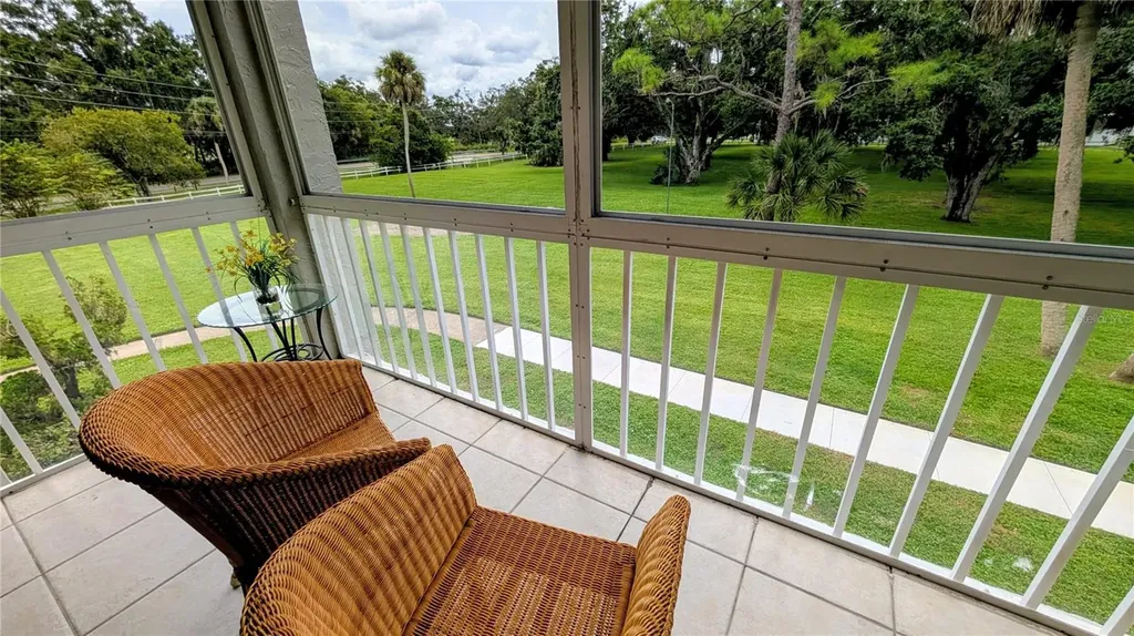 1310 Glen Oaks Drive E Sarasota FL 34232