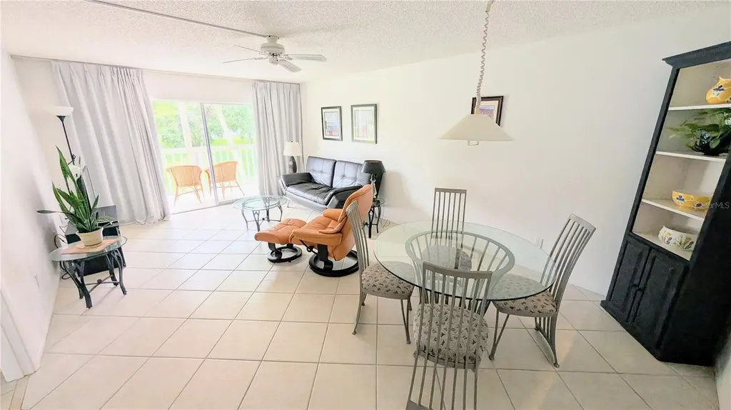1310 Glen Oaks Drive E Sarasota FL 34232