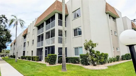 1310 Glen Oaks Drive E Sarasota FL 34232