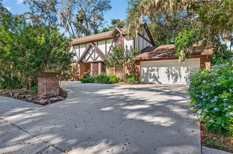 439 Summit Chase Drive Valrico FL 33594