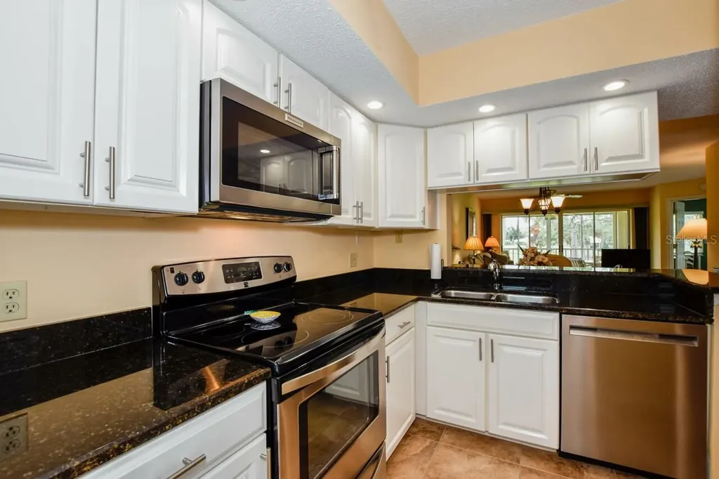 433 Cerromar Lane Venice FL 34293