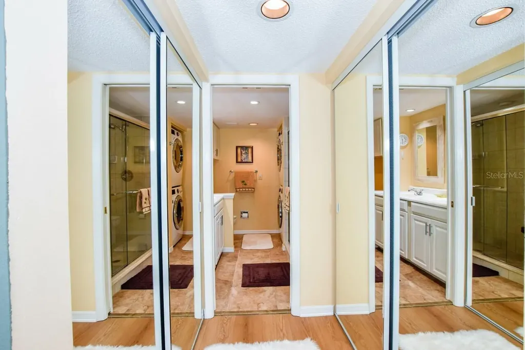 433 Cerromar Lane Venice FL 34293