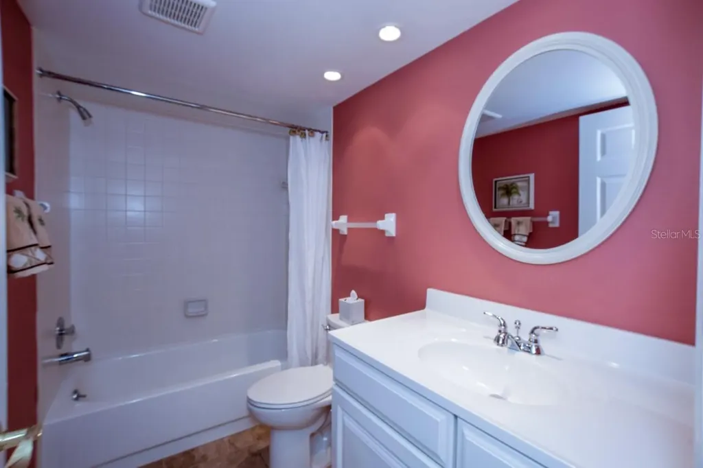 433 Cerromar Lane Venice FL 34293