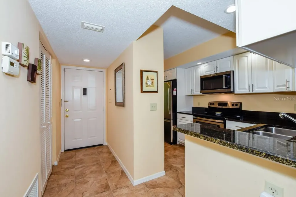 433 Cerromar Lane Venice FL 34293