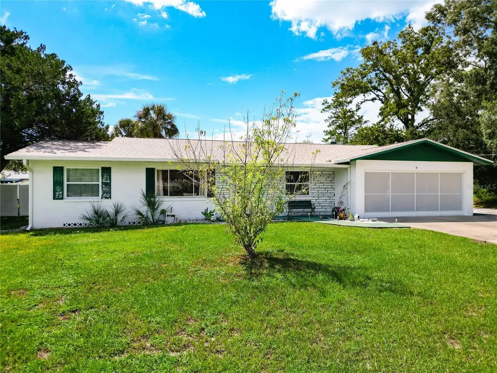 4612 NE 21st Court Ocala FL 34479