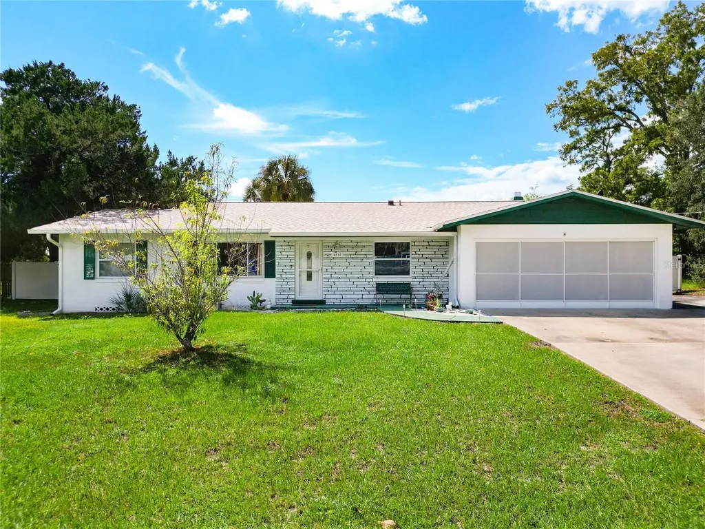 4612 NE 21st Court Ocala FL 34479