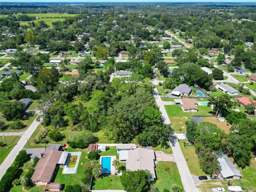 4612 NE 21st Court Ocala FL 34479