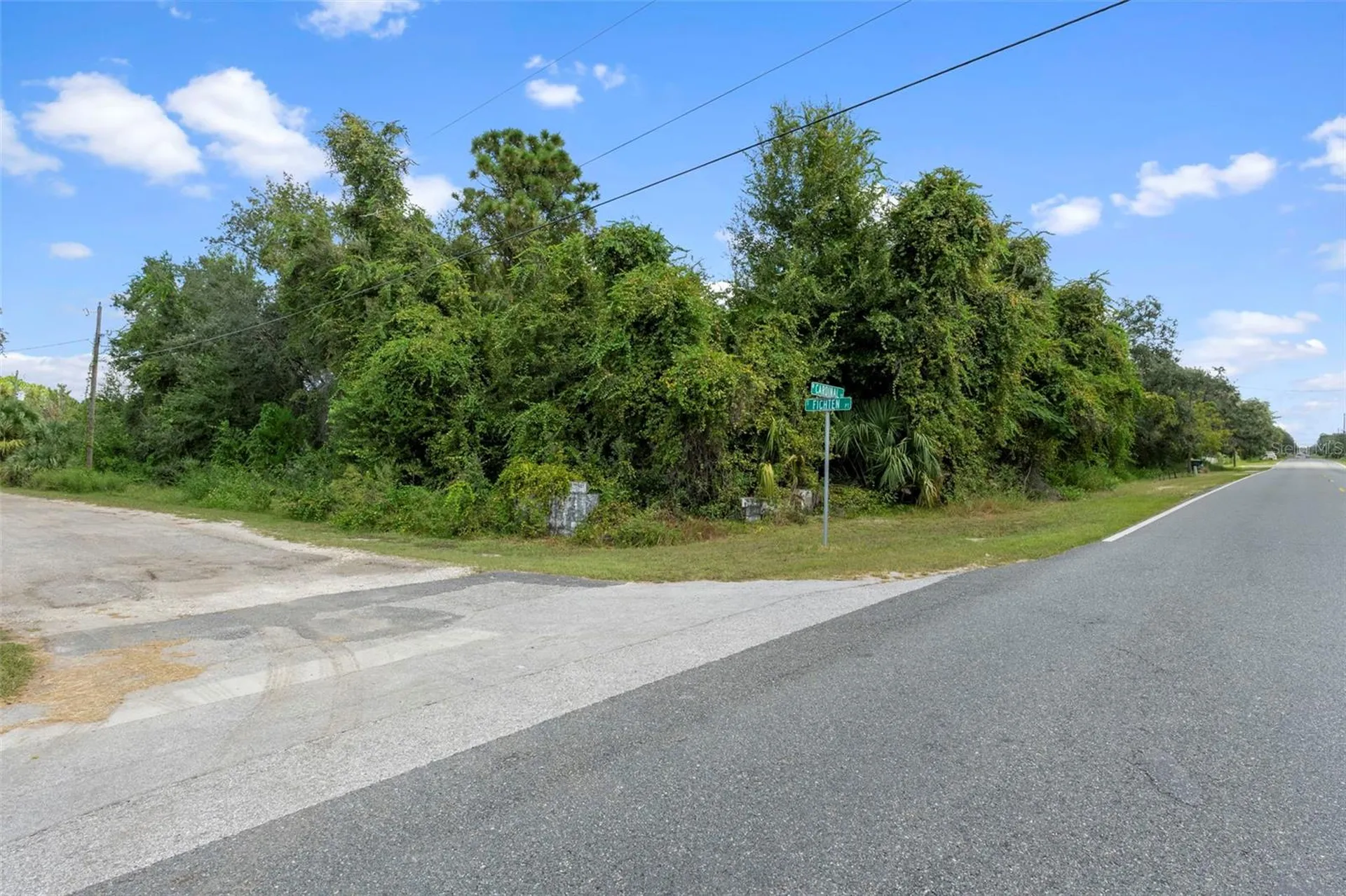 6669 W Cardinal Street Homosassa FL 34446