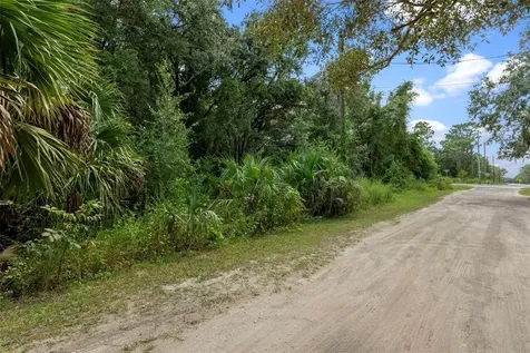 6669 W Cardinal Street Homosassa FL 34446