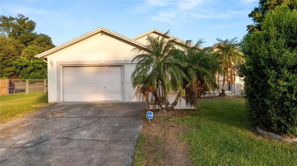 232 Kings Pond Avenue Winter Haven FL 33880