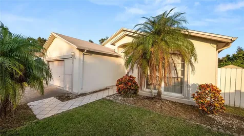 232 Kings Pond Avenue Winter Haven FL 33880