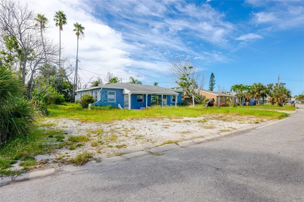 14204 E Parsley Drive Madeira Beach FL 33708
