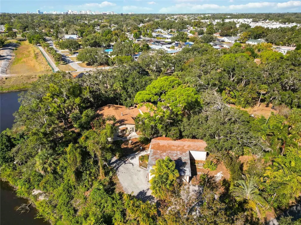 860 S Beneva Road Sarasota FL 34232