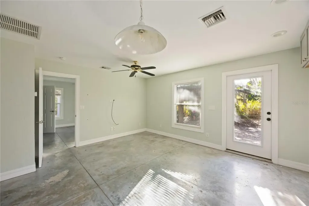 860 S Beneva Road Sarasota FL 34232