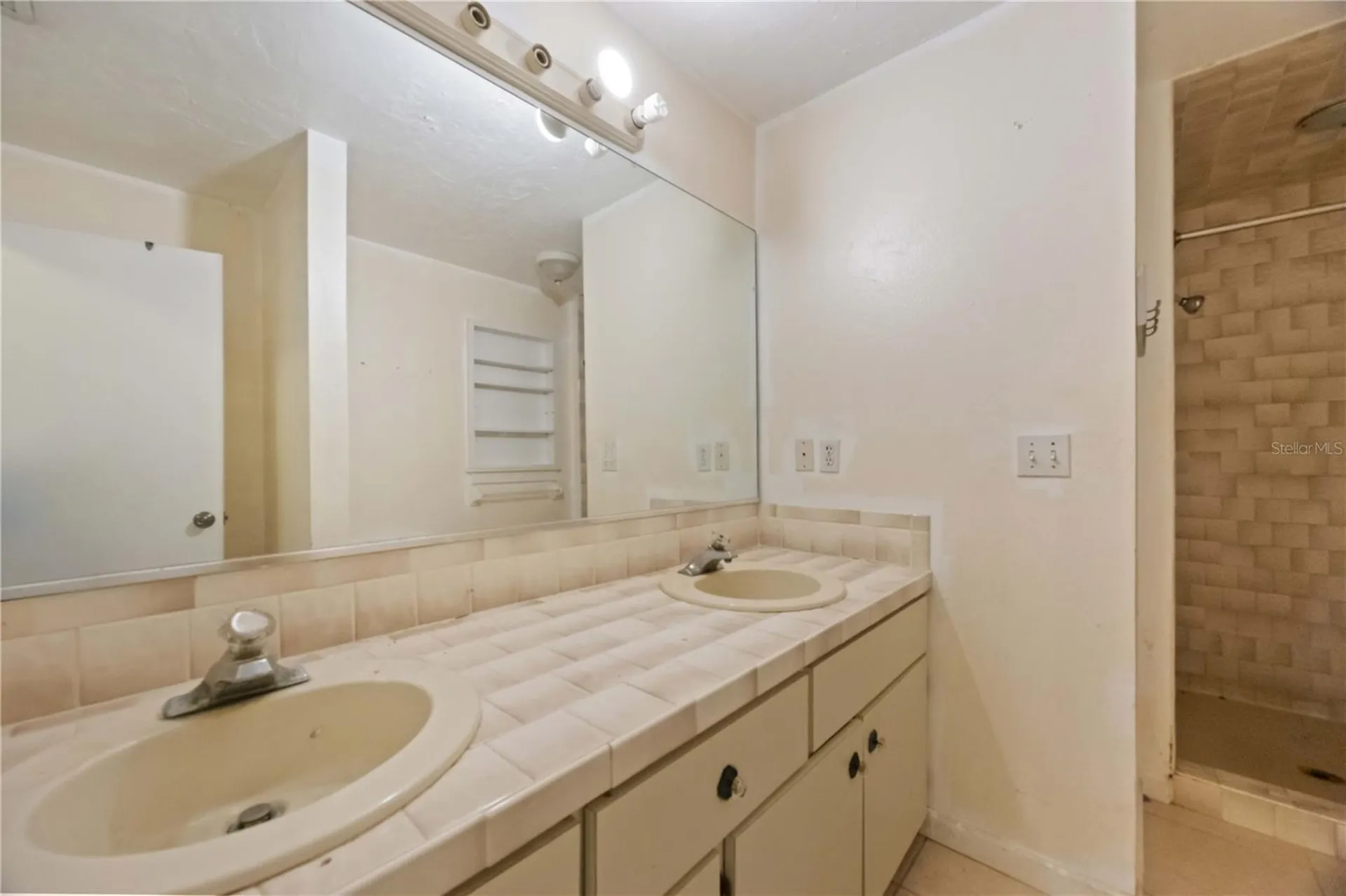 860 S Beneva Road Sarasota FL 34232