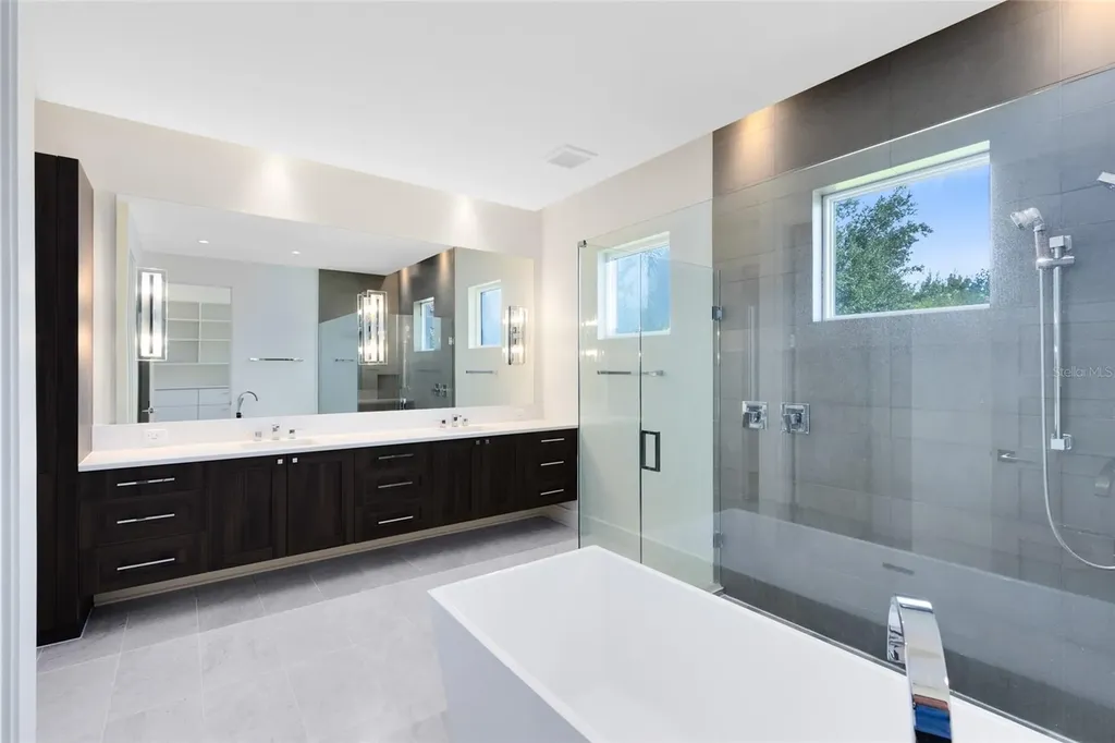 9352 Bordet Court Orlando FL 32827