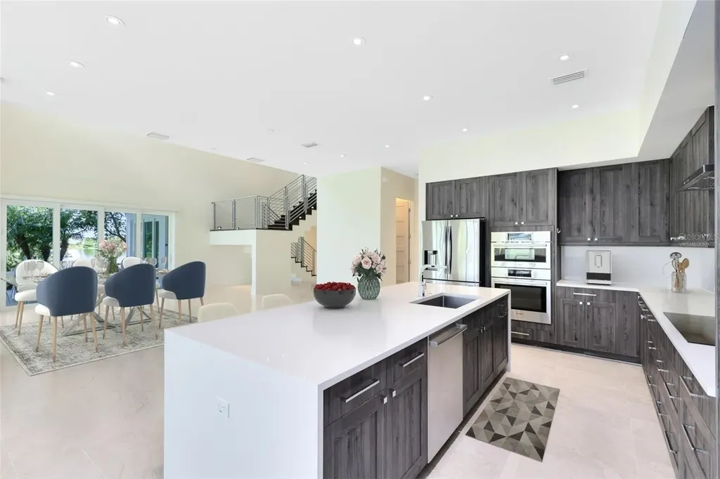 9352 Bordet Court Orlando FL 32827