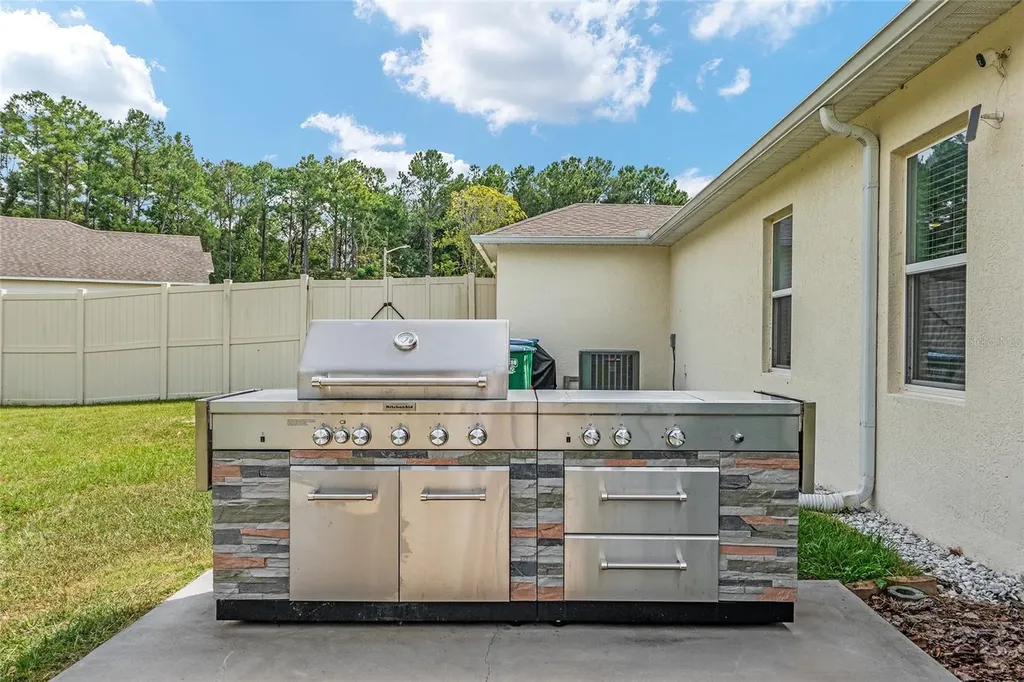 15298 NW 121st Place Alachua FL 32615