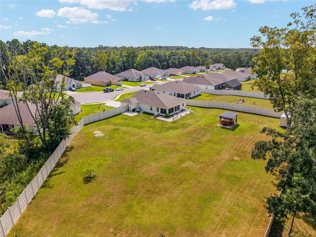 15298 NW 121st Place Alachua FL 32615