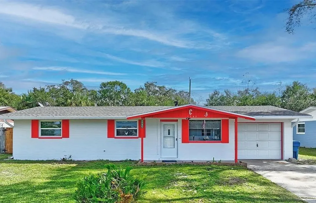1745 Raleigh Avenue Daytona Beach FL 32117
