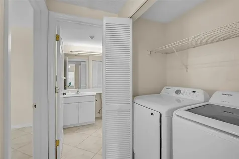 4705 Sand Trap Street Circle E Bradenton FL 34203