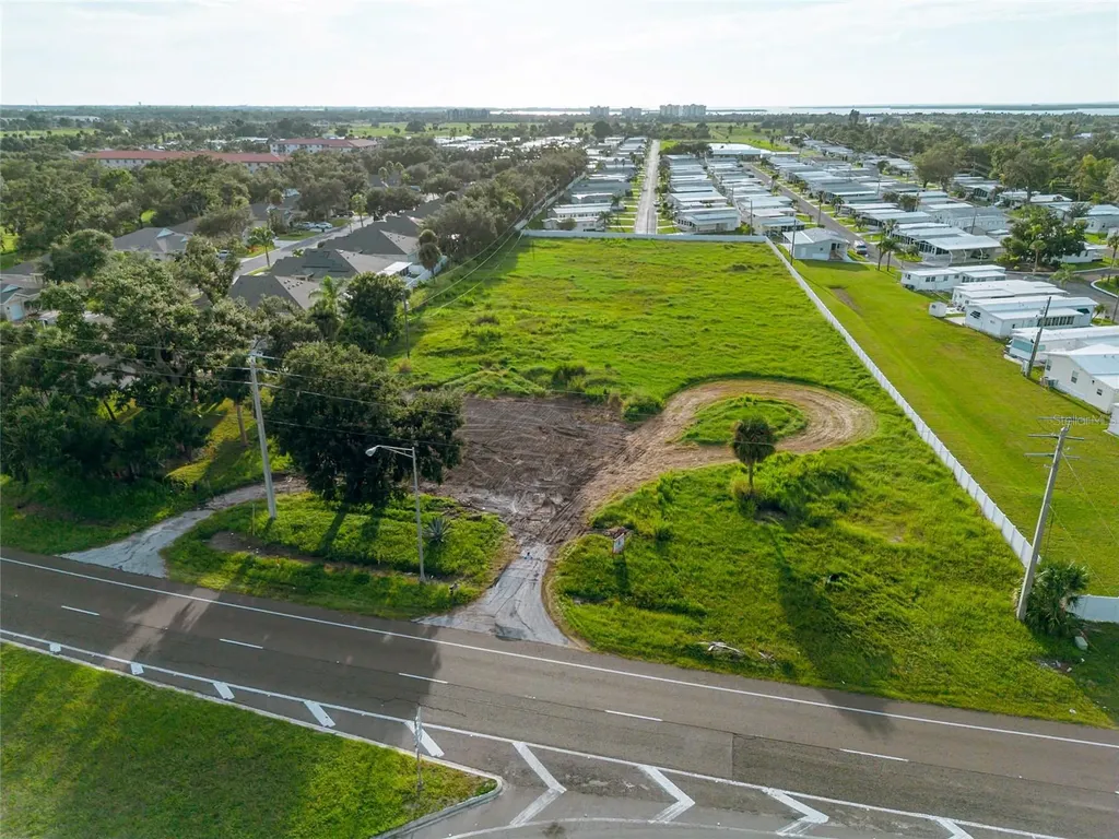 2815 Us-41 N Palmetto FL 34221