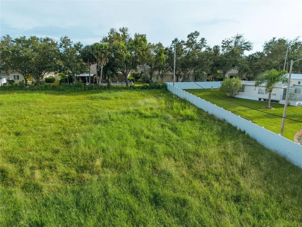 2815 Us-41 N Palmetto FL 34221