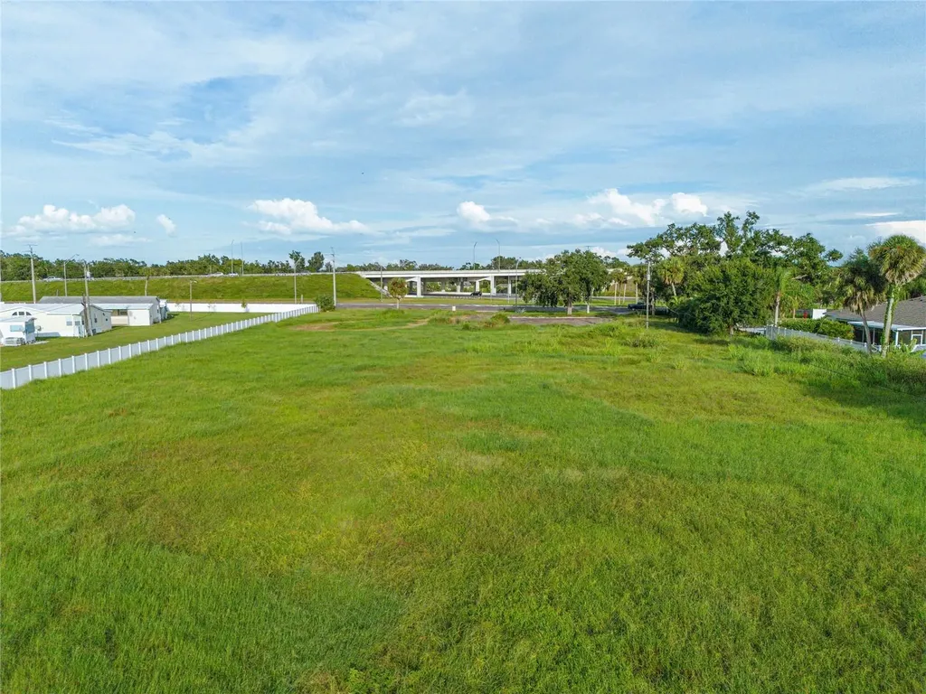 2815 Us-41 N Palmetto FL 34221