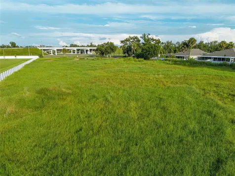 2815 Us-41 N Palmetto FL 34221
