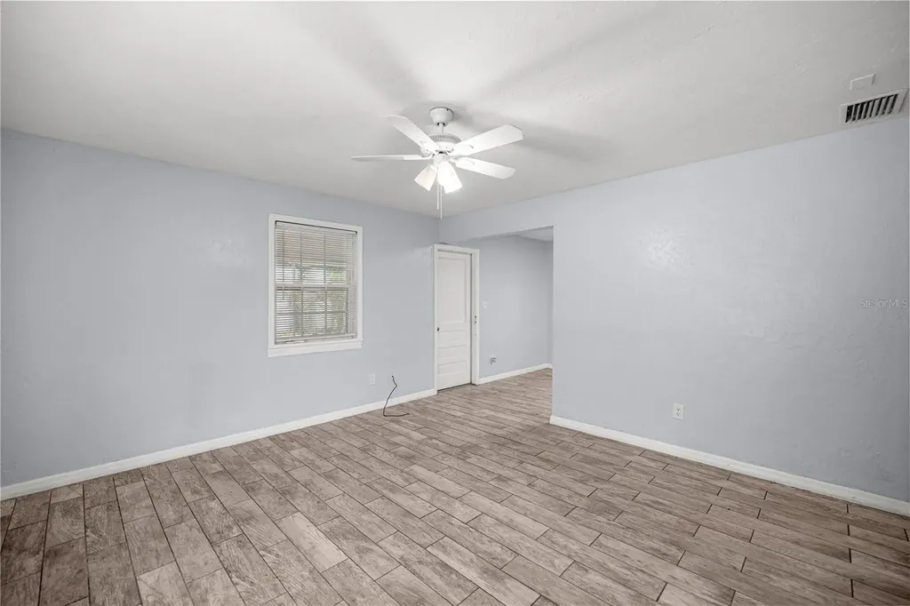 929 SE 9th Place Gainesville FL 32601