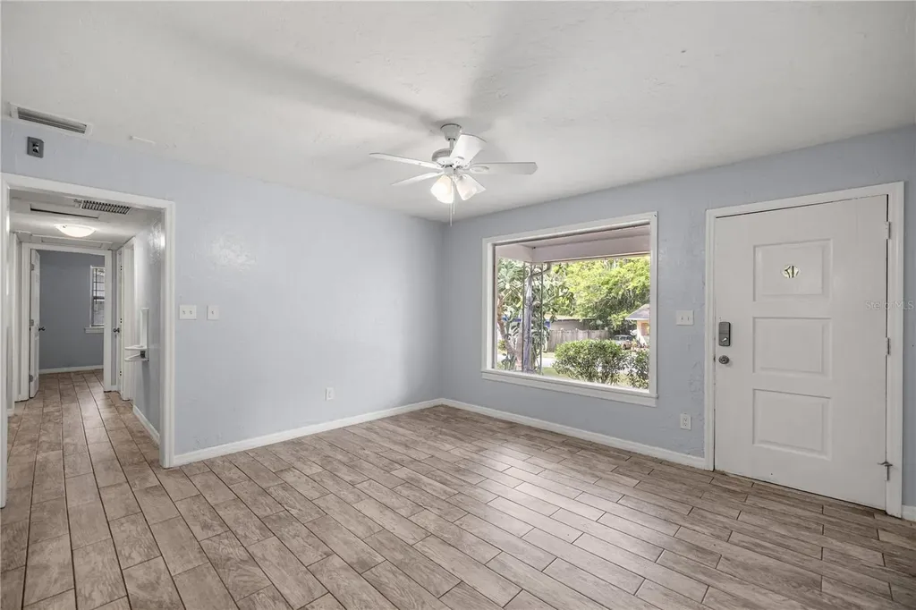 929 SE 9th Place Gainesville FL 32601
