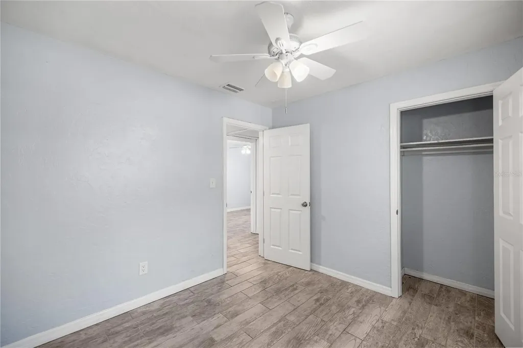 929 SE 9th Place Gainesville FL 32601
