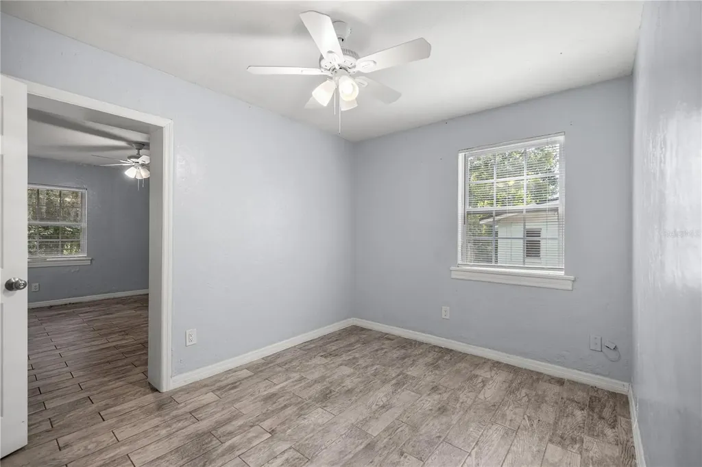 929 SE 9th Place Gainesville FL 32601