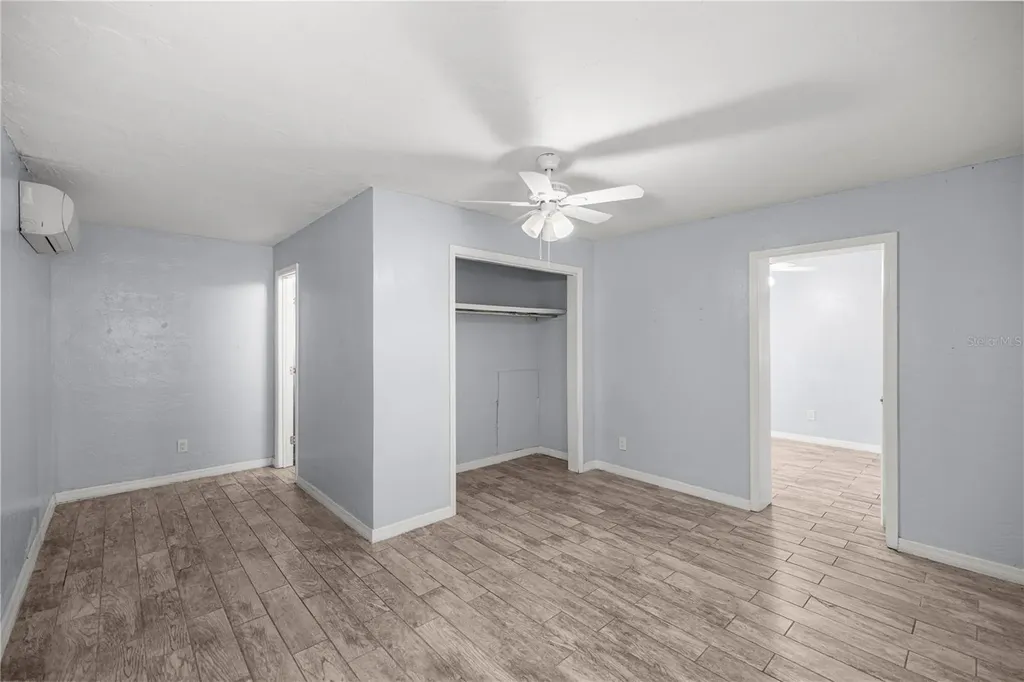 929 SE 9th Place Gainesville FL 32601