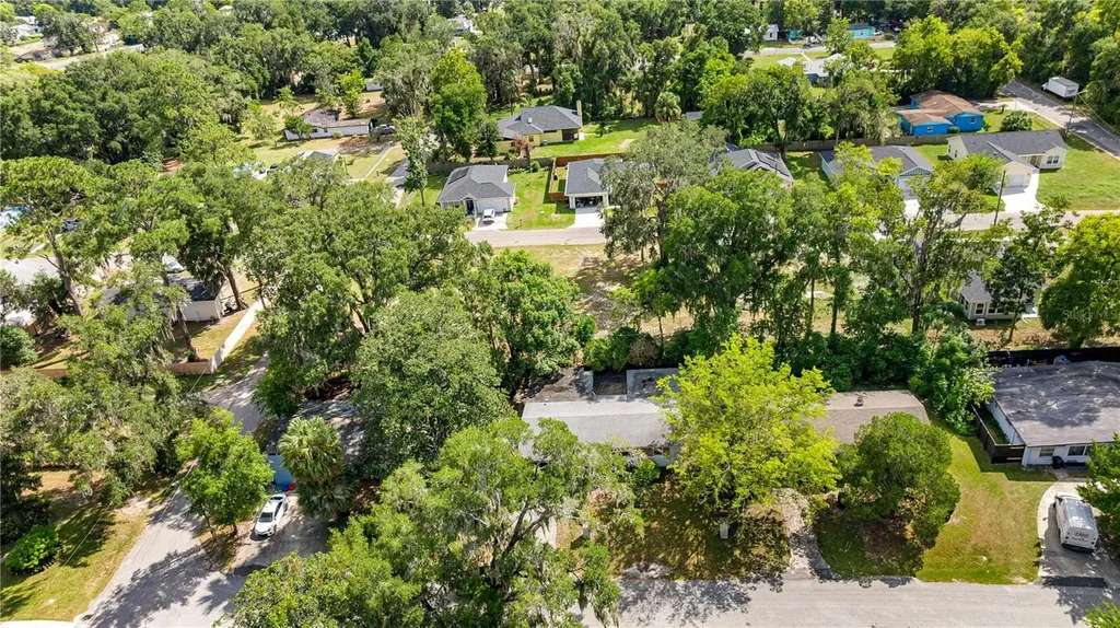 929 SE 9th Place Gainesville FL 32601
