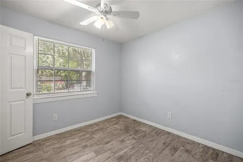 929 SE 9th Place Gainesville FL 32601