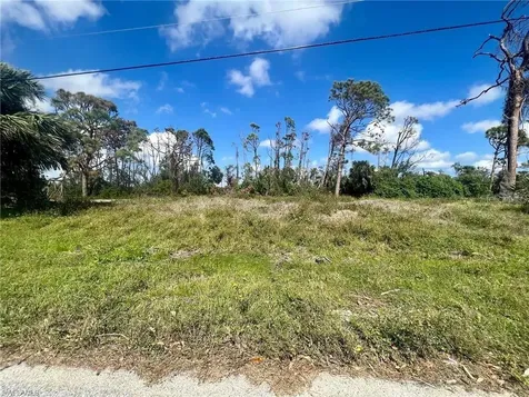 5 Pine Valley Court Rotonda West FL 33947