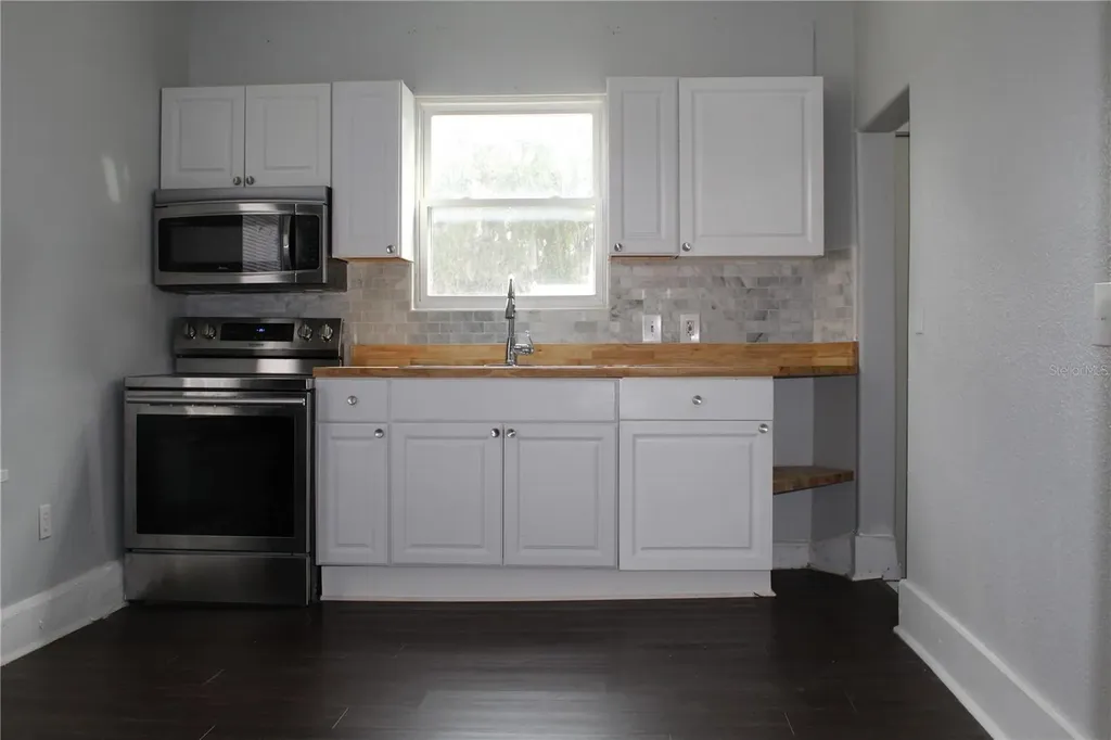 1317 Main Street Leesburg FL 34748