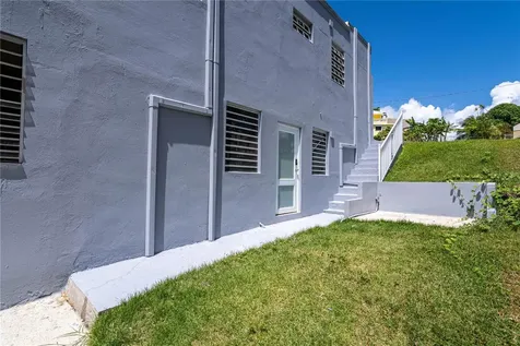C8 Quintas De Candelero Humacao PR 00791