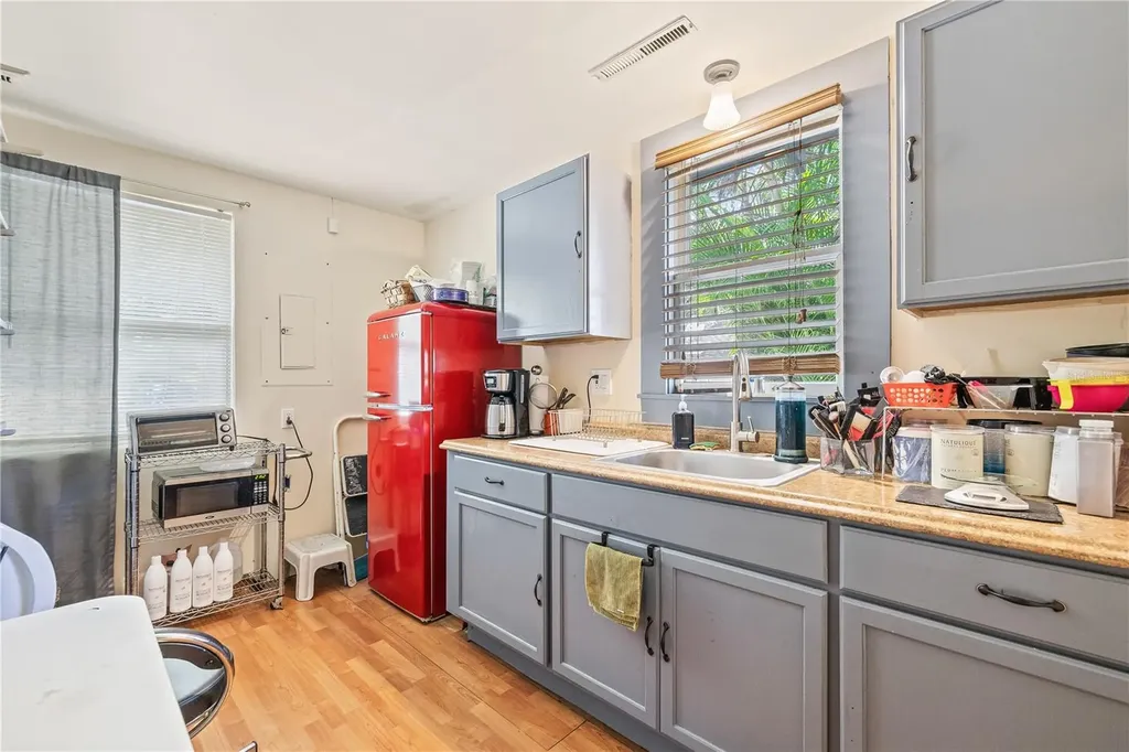 805 Turner Street Clearwater FL 33756