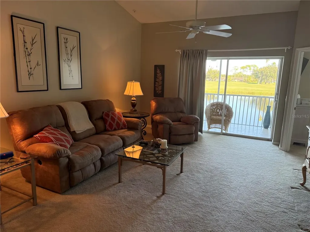 5251 Mahogany Run Avenue Sarasota FL 34241
