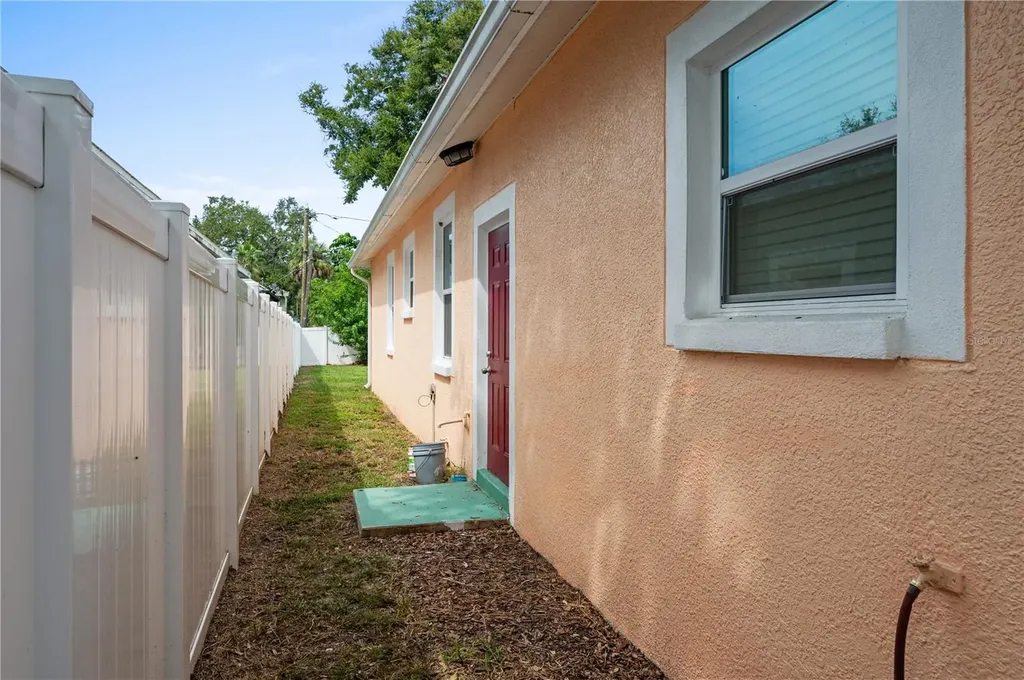 1703 12th Street S St Petersburg FL 33705