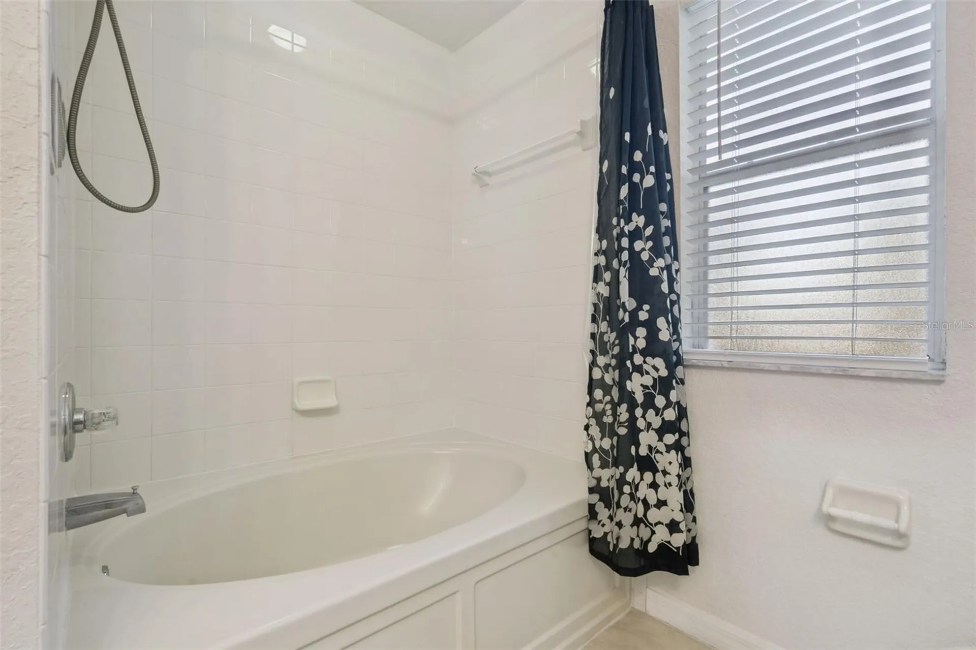 245 Cambria Avenue Davenport FL 33897