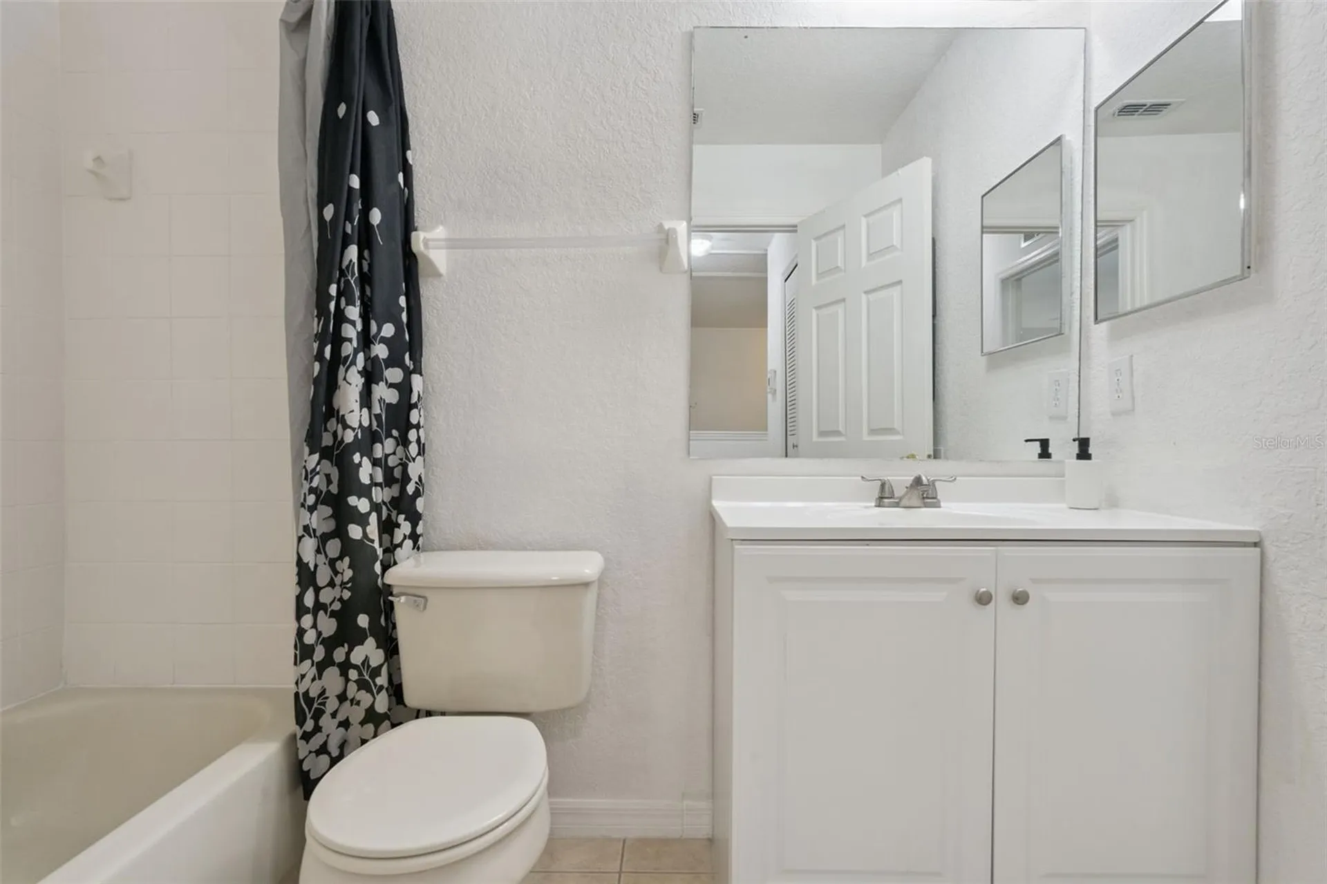 245 Cambria Avenue Davenport FL 33897