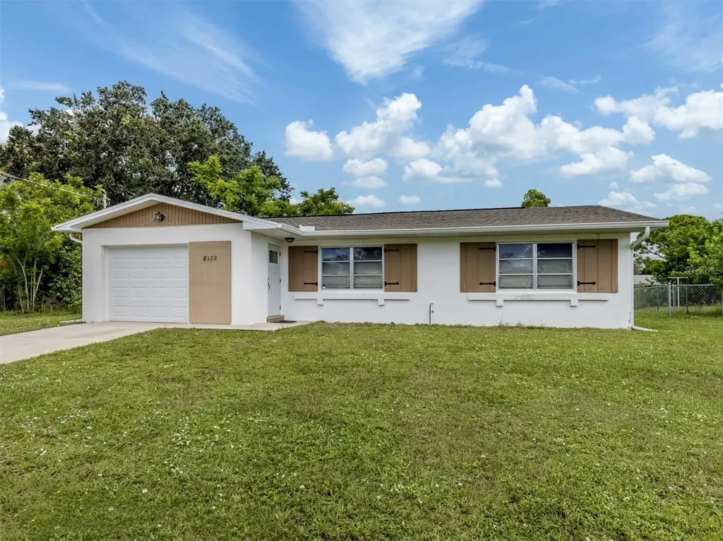 8122 Trionfo Avenue North Port FL 34287
