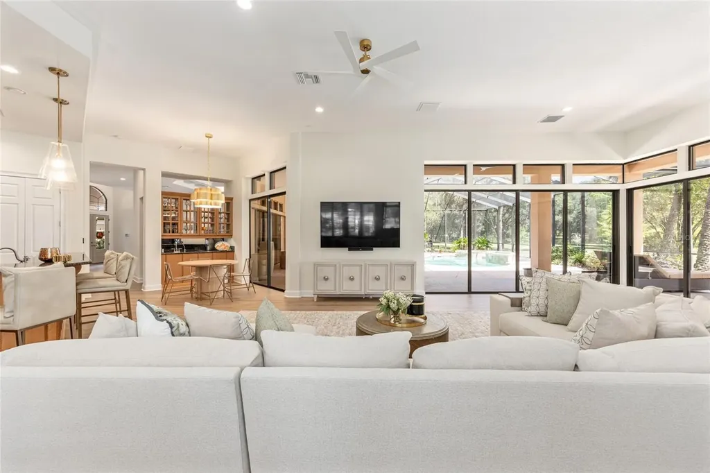 708 SE 44th Road Ocala FL 34480