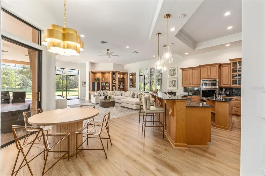 708 SE 44th Road Ocala FL 34480